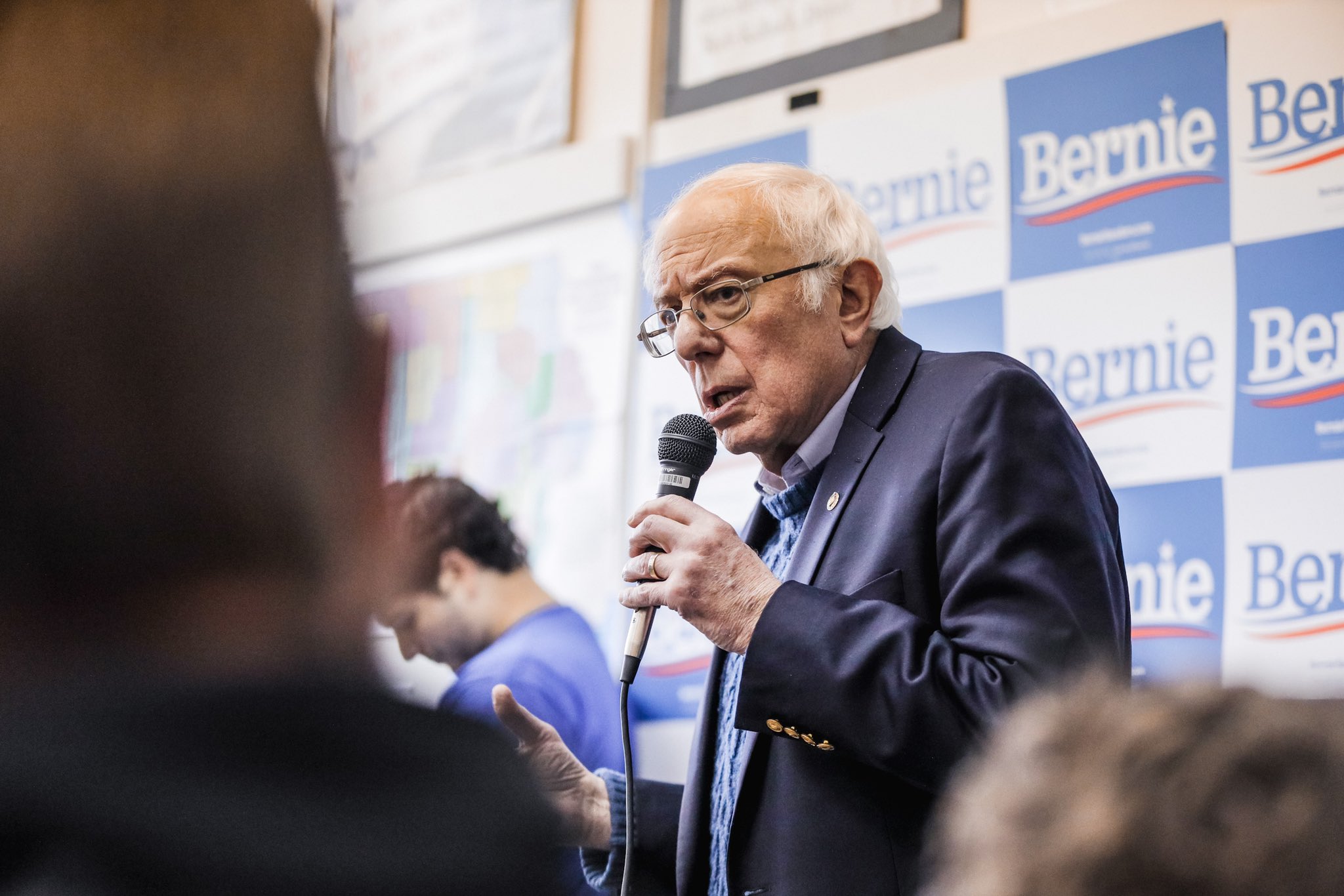 Sanders leads Warren in her home state of Massachusetts